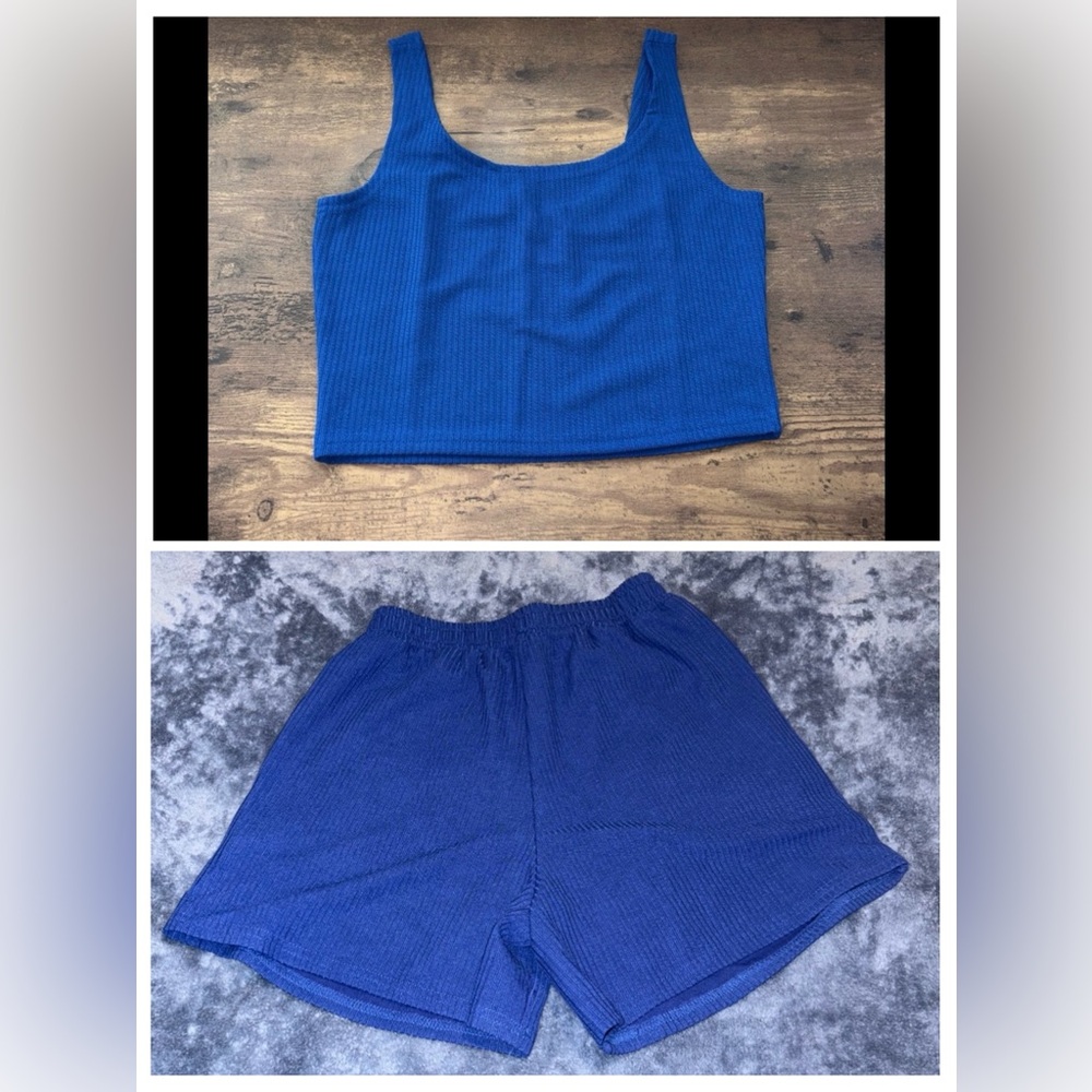 NWOT Blue Ribbed Women's Crop Top and Shorts Set